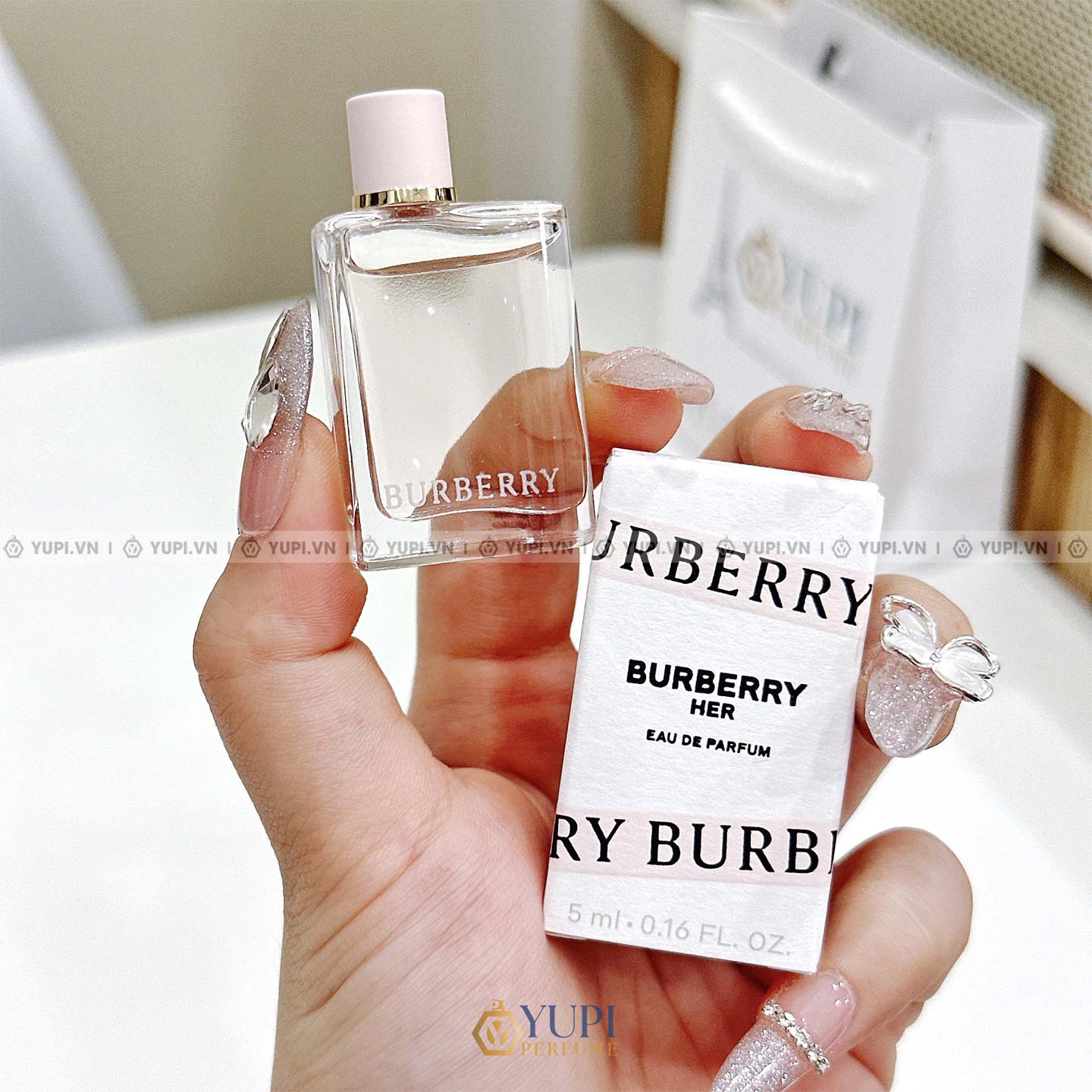 burberry her edp mini