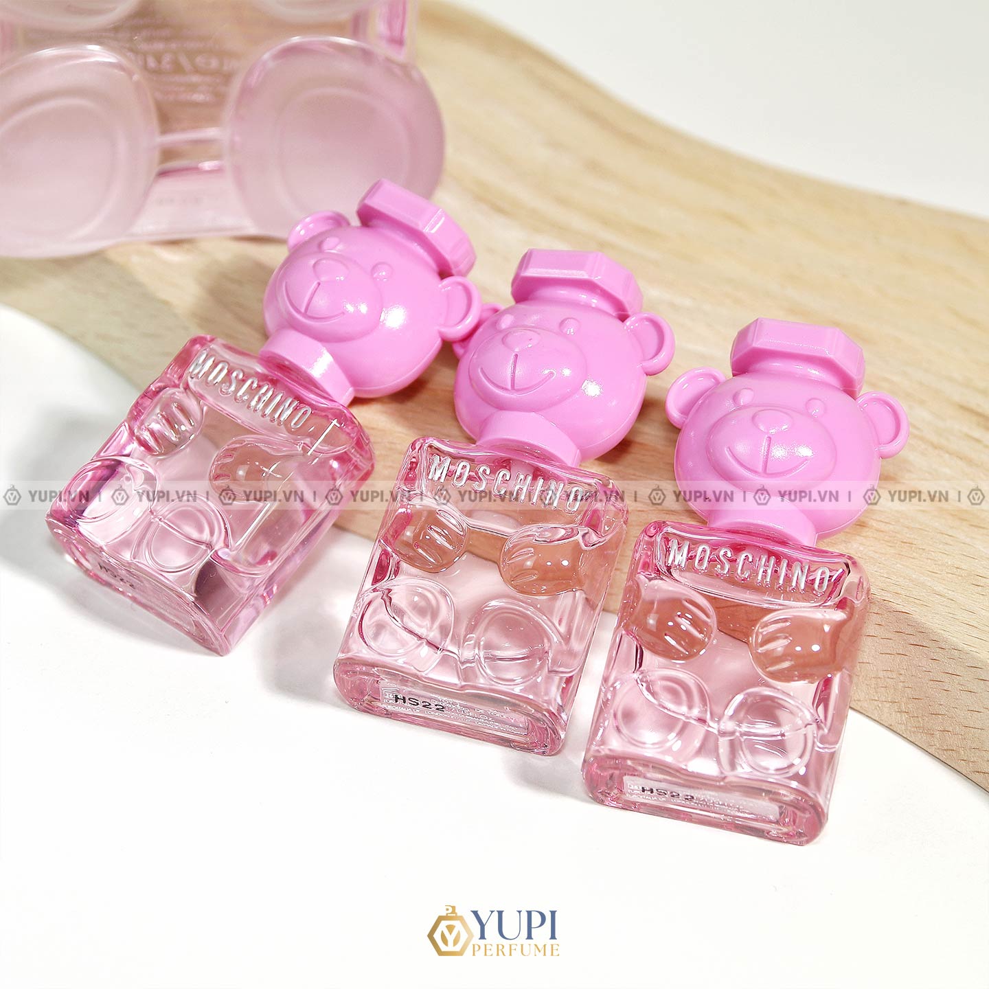 moschino toy 2 bubble gum for women edt mini