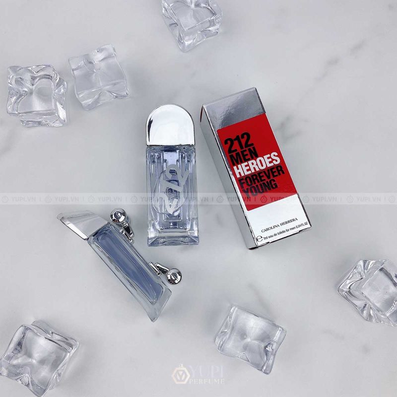 Carolina Herrera 212 Men Heroes Forever Young EDT Mini