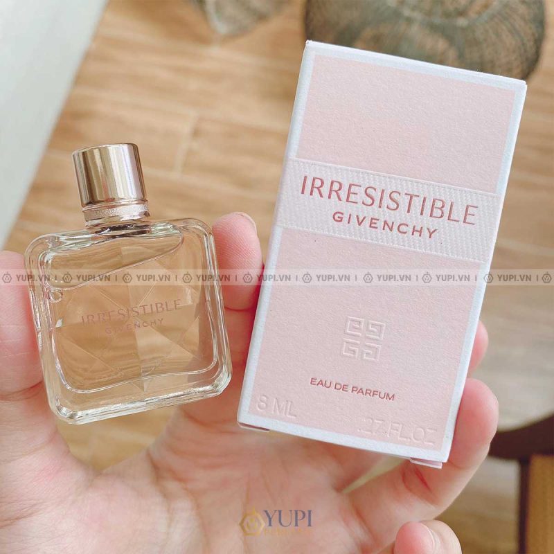 Givenchy Irresistible Eau de Parfum Mini