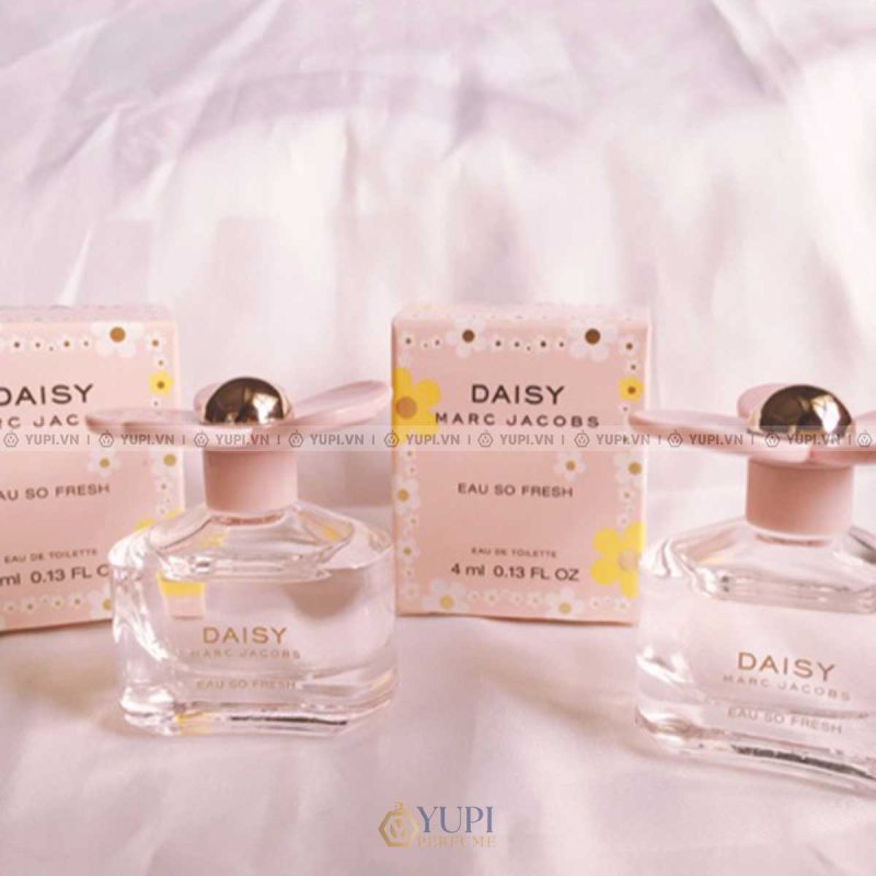 Marc Jacobs Daisy Eau So Fresh EDT Mini