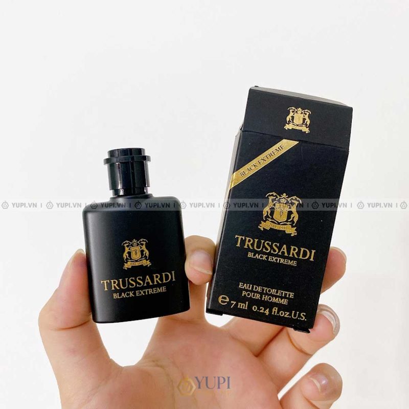 Trussardi Black Extreme EDT Mini