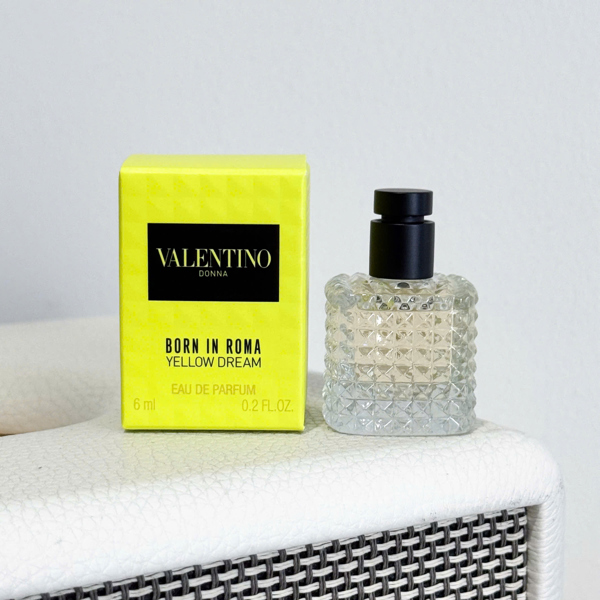 d67c208eb3a54c2da5fc7b94438fa45a Valentino Donna Born In Roma Yellow Dream EDP - Mini 6ml - Ảnh 1